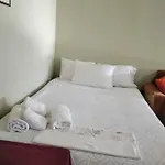 Panorama בית הארחה 3*