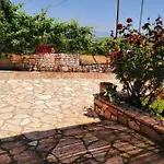 Panorama בית הארחה